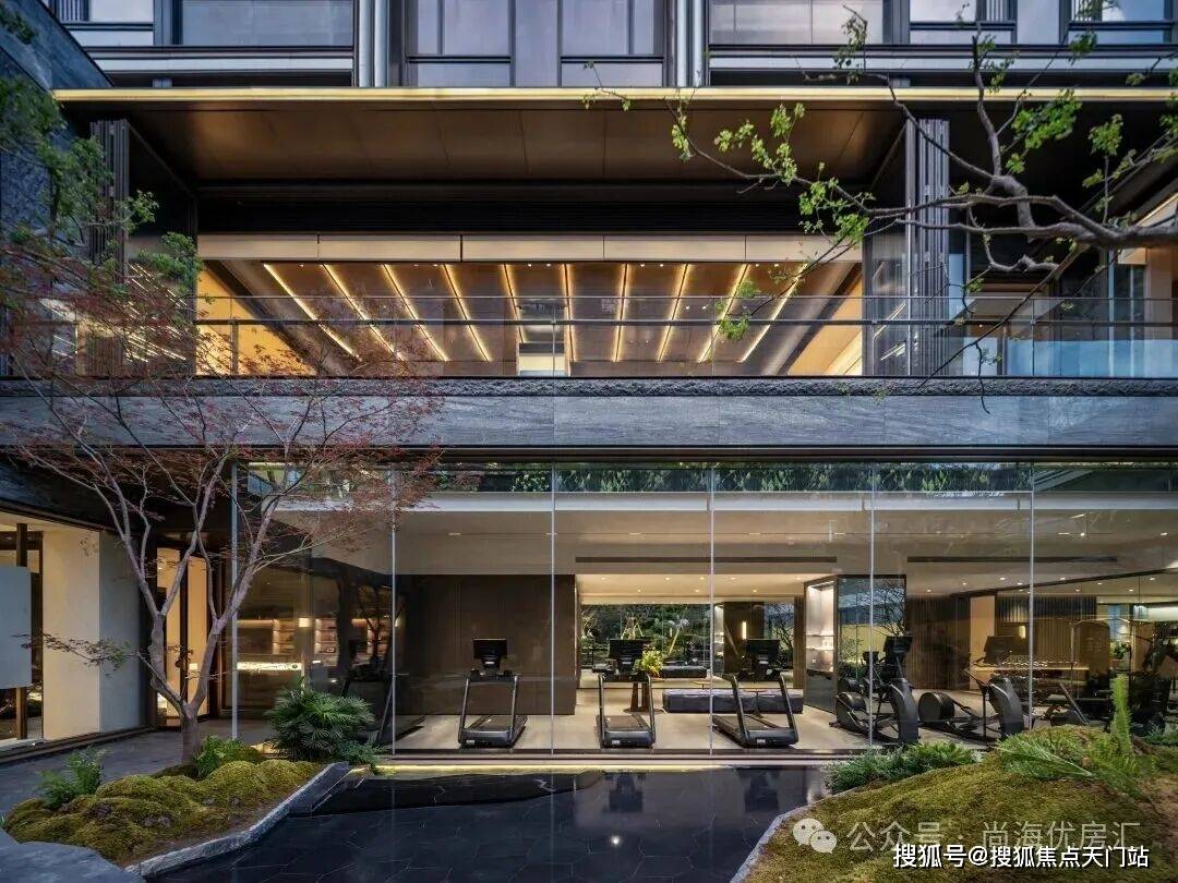 三房仅剩少量在售高定配置 + 核芯区位抢占最后入场券！附线上预约通道!麻将胡了模拟器试玩18 亿热销印证！绿城・上海逸庐 120m² 奢装大(图12)